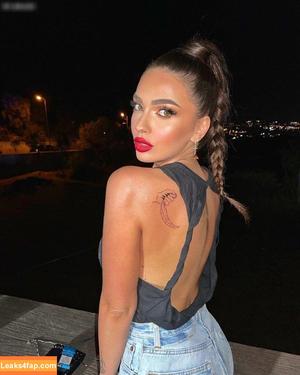 beatrix ramosaj photo #0187