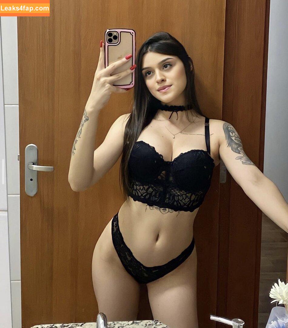 Beatriz Andrade / Biiaandrade / andradeonlyfans / beatrizz.Andrade leaked photo photo #0001