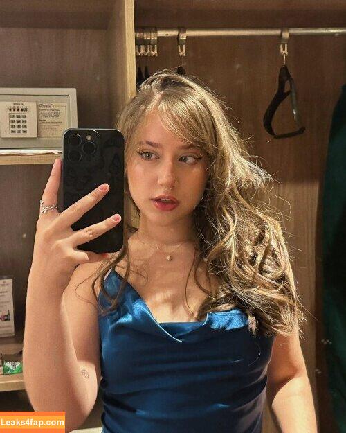 Beatriz Milhomens / fy.beatriz / tsukemna leaked photo photo #0014