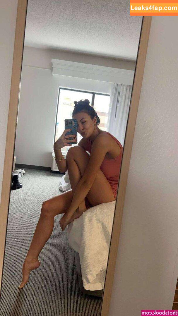 Beautyandbrainswithatwist /  leaked photo photo #0001