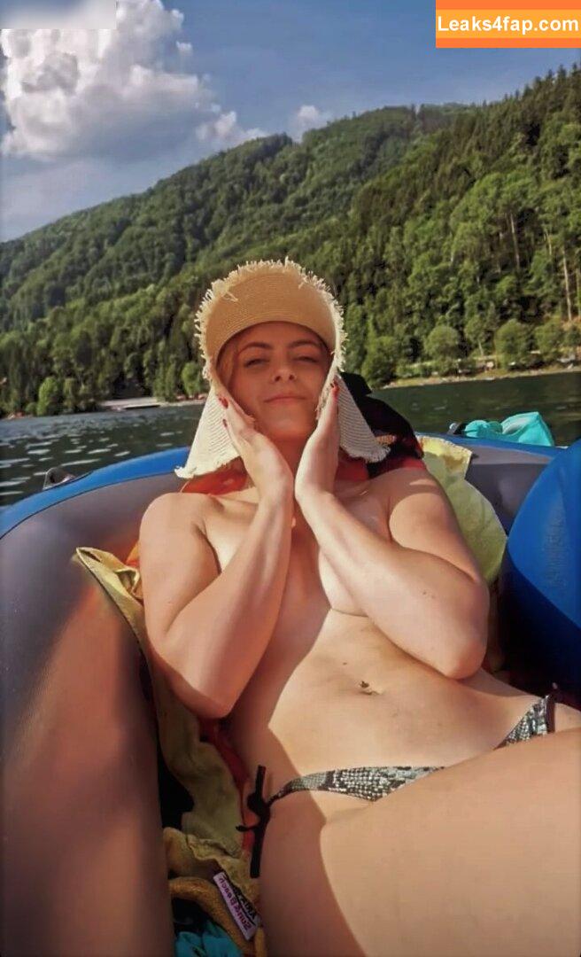 beautyandthebeast96 / beautyandthebeast_bikelife leaked photo photo #0087