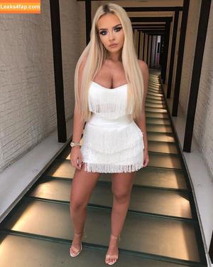 Becca Medlin photo #0037