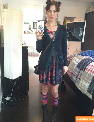 Becca Scott photo #0155