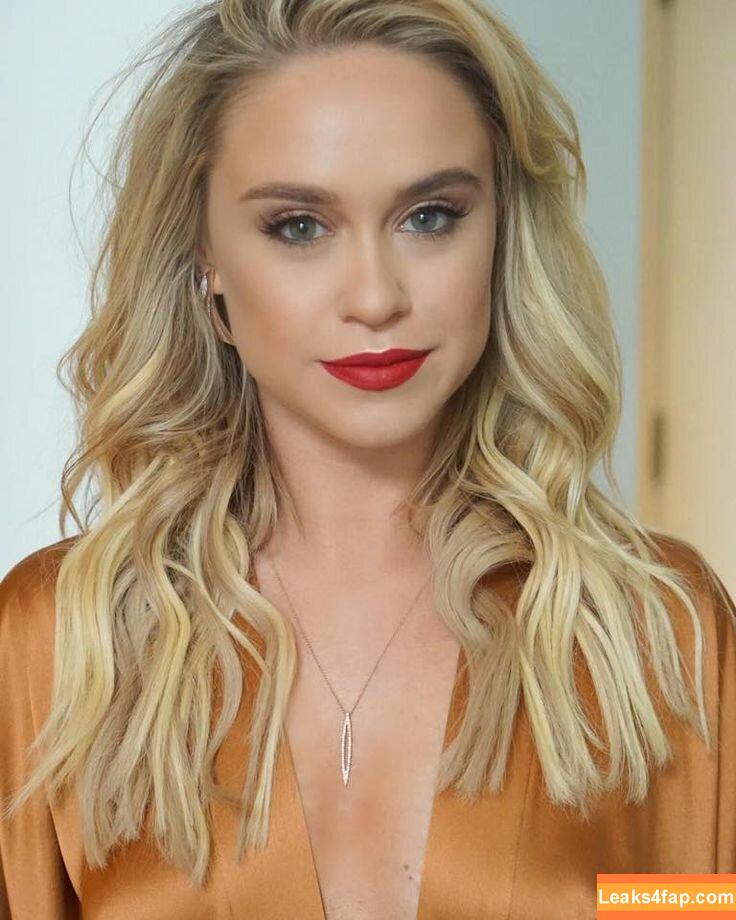 Becca Tobin / becca слитое фото фото #0041