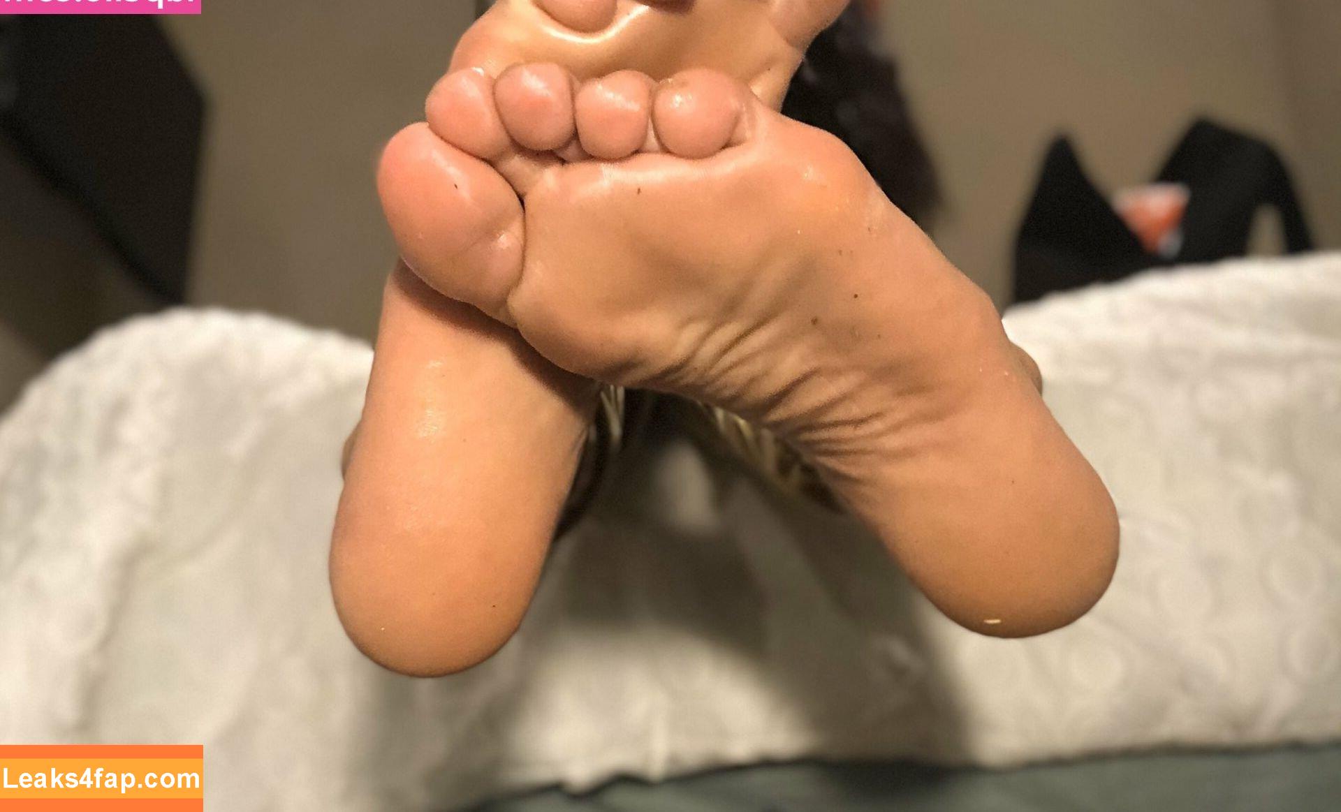 Becky Bandini / becky_bands / beckybandini leaked photo photo #0331