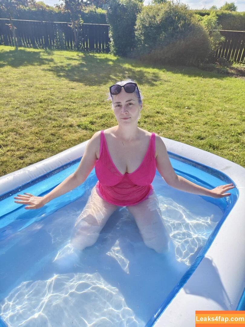 Becky Connolly / Honestly_Becky / honestlybecky leaked photo photo #0097