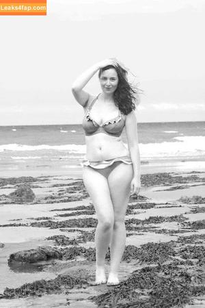 Becky Connolly photo #0128