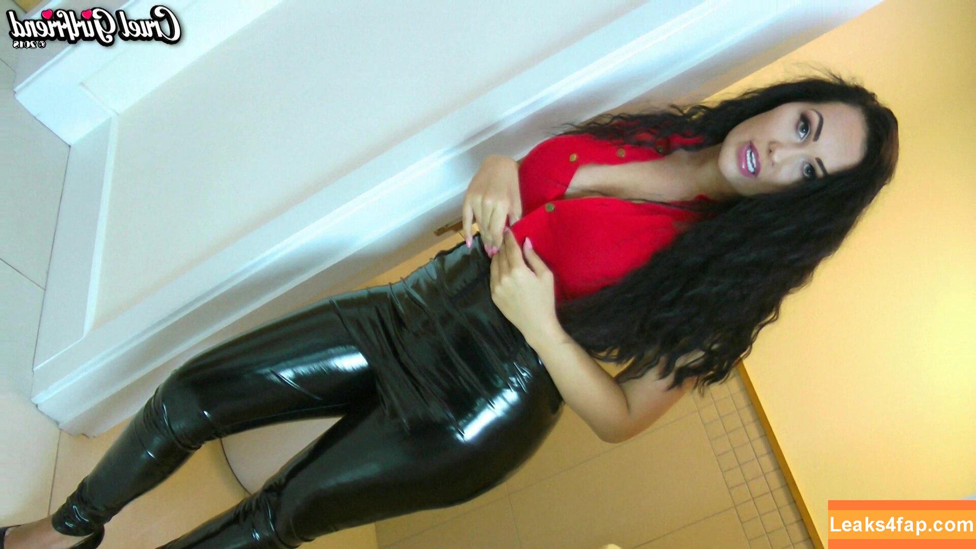 Becky Dee / BeckyxDee / beckydeefree / beckyxdeeofficial leaked photo photo #0016