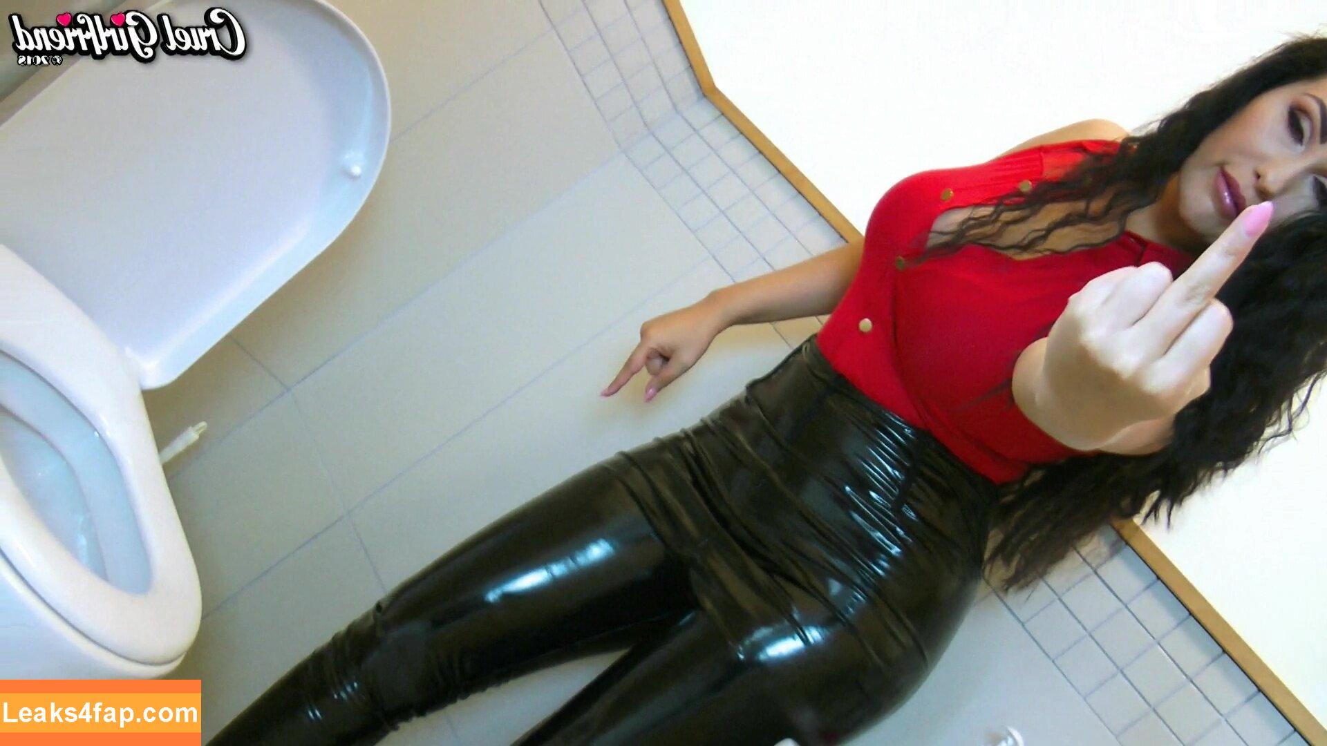 Becky Dee / BeckyxDee / beckydeefree / beckyxdeeofficial leaked photo photo #0017