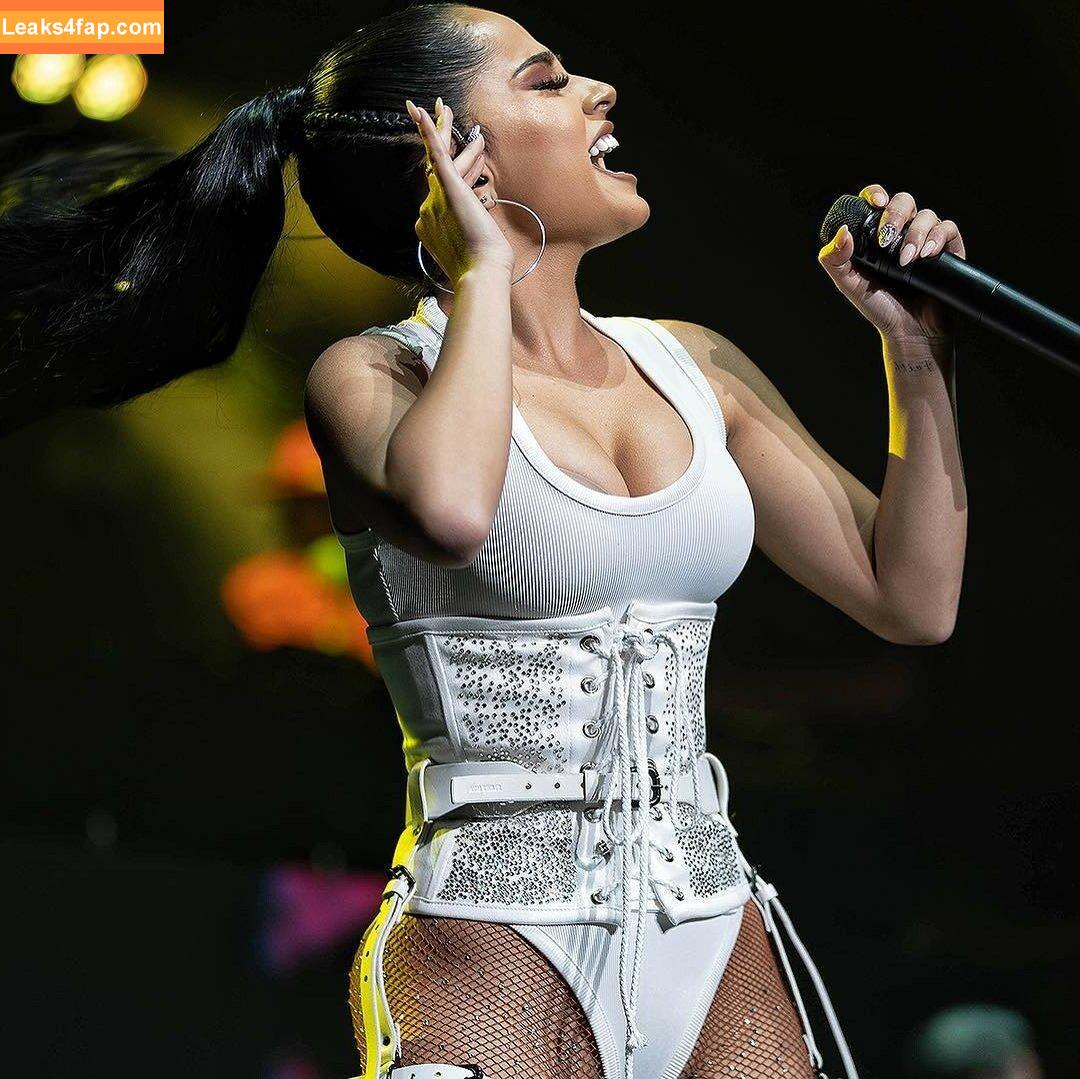 Becky G / Reggaeton singer / iambeckyg leaked photo photo #0010