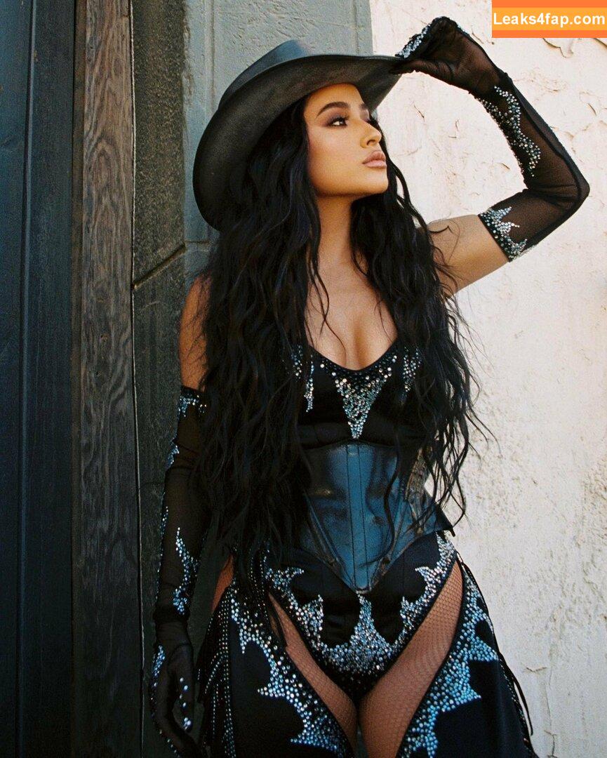 Becky G / Reggaeton singer / iambeckyg leaked photo photo #0052