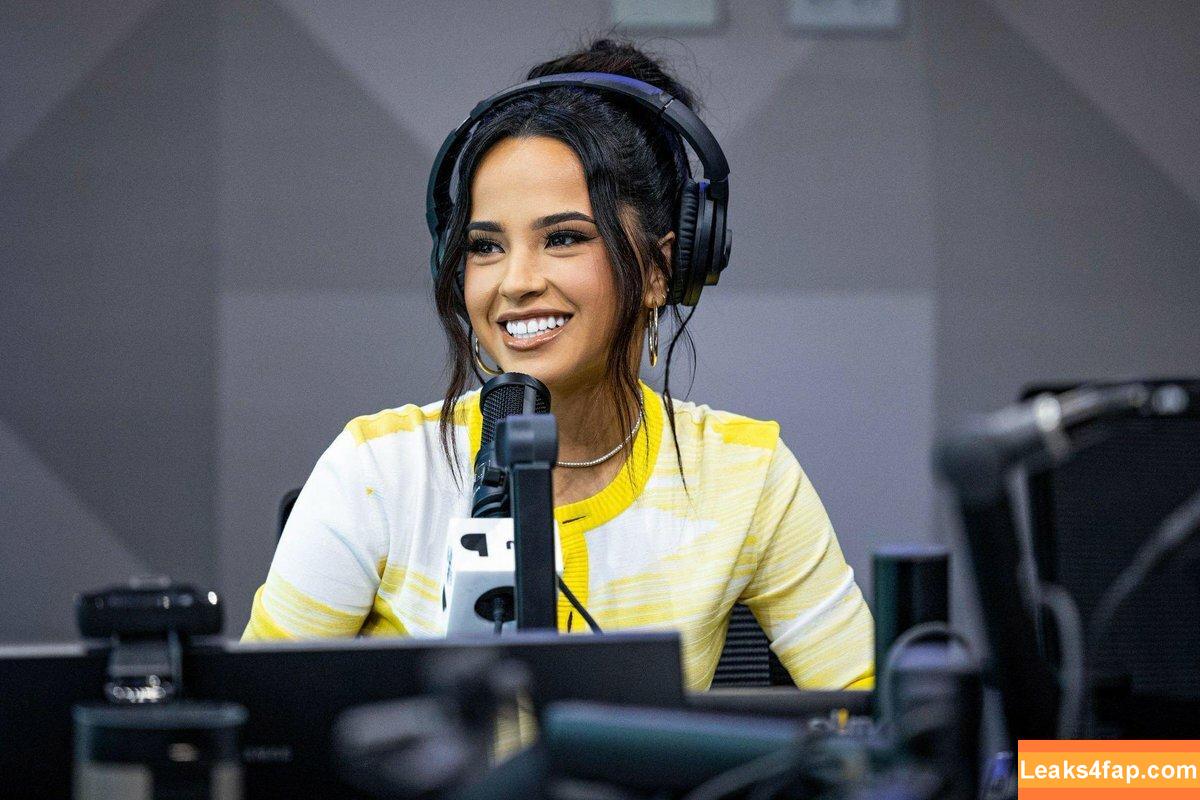 Becky G / Reggaeton singer / iambeckyg leaked photo photo #0252