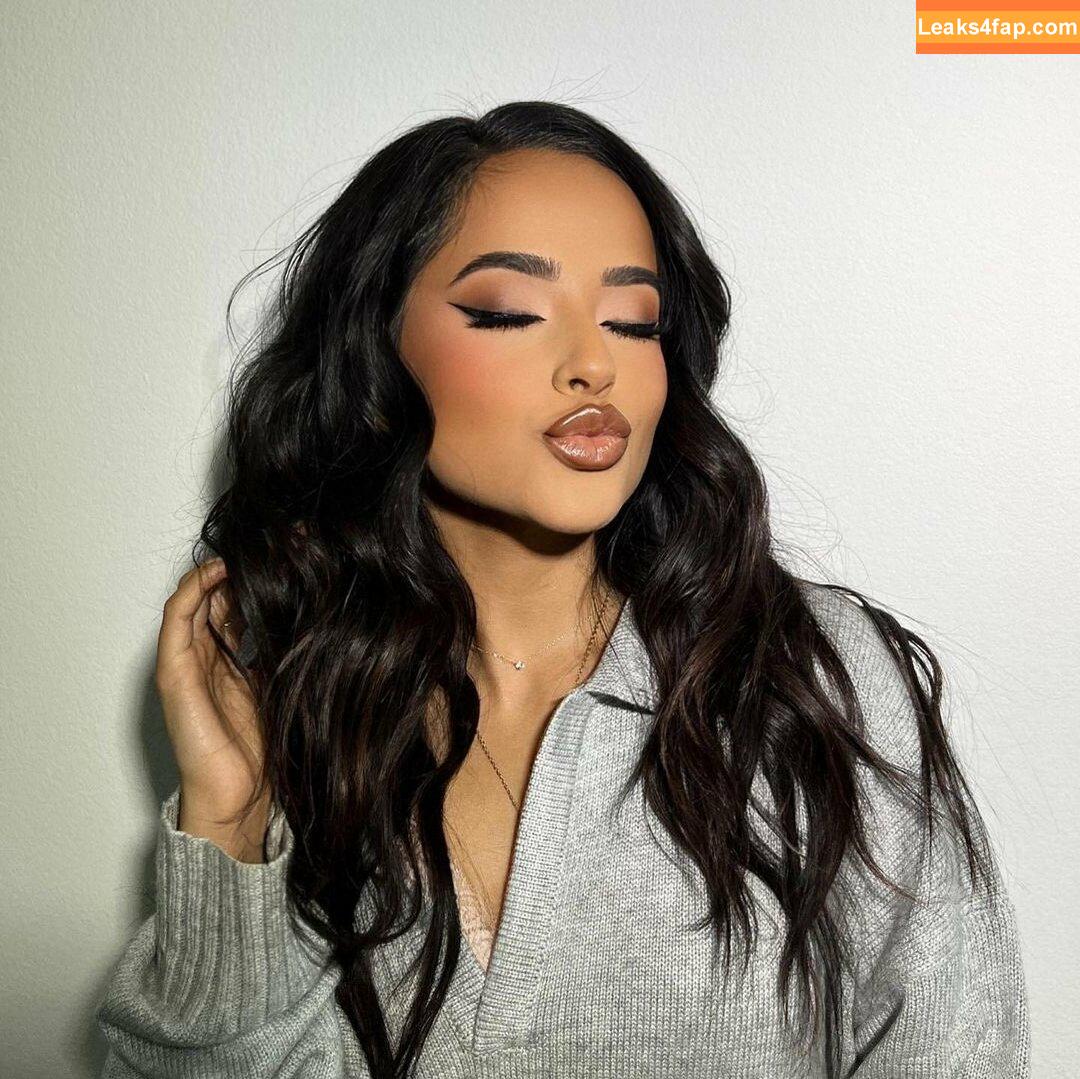 Becky G / Reggaeton singer / iambeckyg leaked photo photo #0328