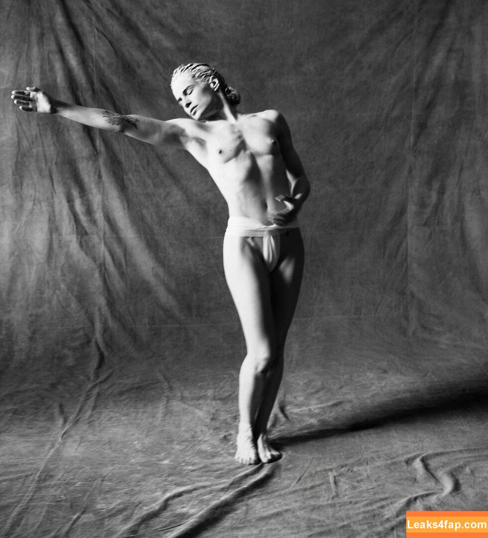 Becky G / Reggaeton singer / iambeckyg leaked photo photo #0378