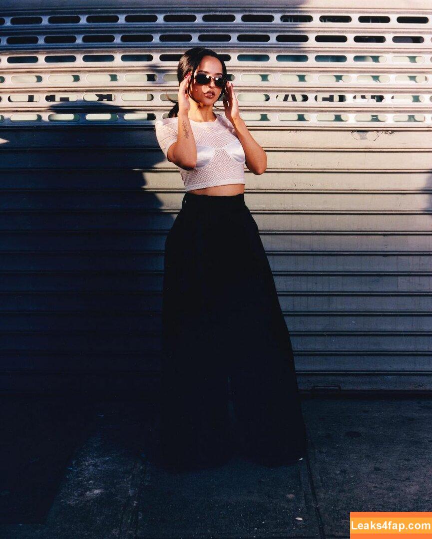 Becky G / Reggaeton singer / iambeckyg leaked photo photo #0403