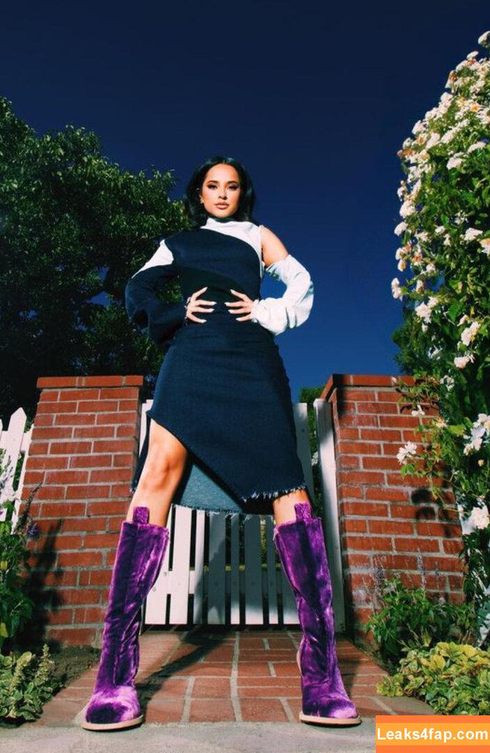 Becky G / Reggaeton singer / iambeckyg leaked photo photo #0459