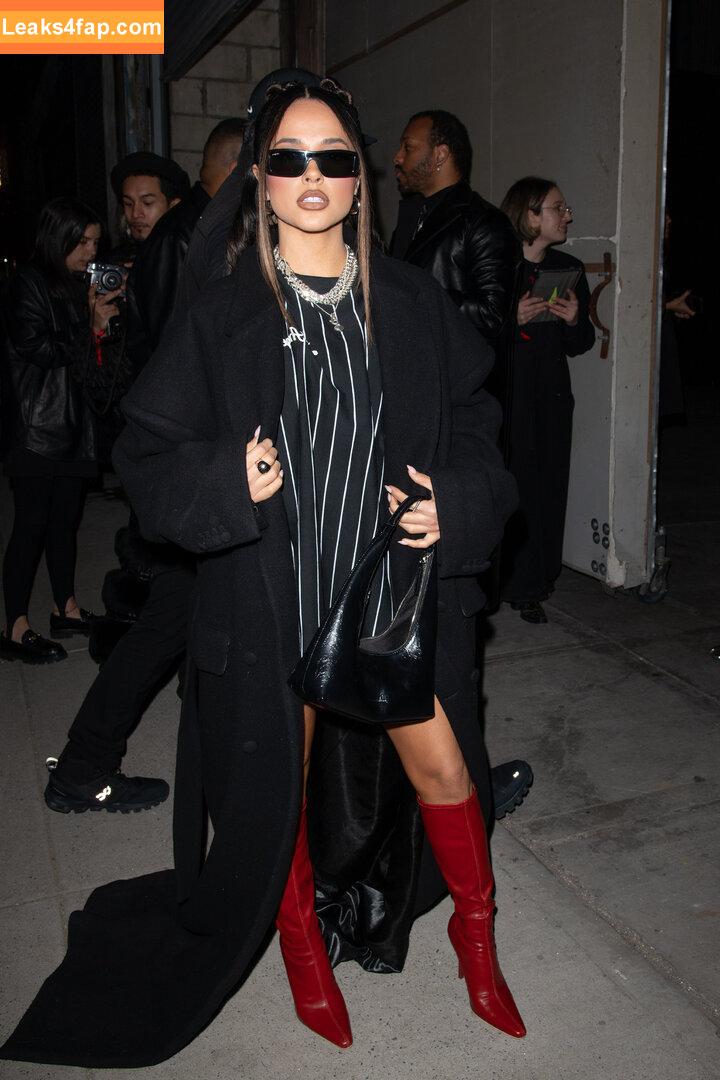Becky G / Reggaeton singer / iambeckyg leaked photo photo #0590