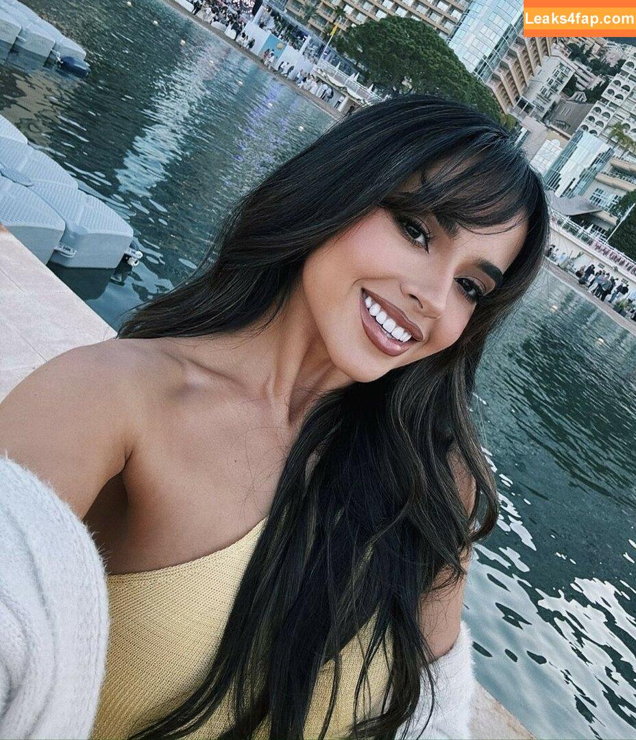 Becky G / Reggaeton singer / iambeckyg / missbeckyfeet leaked photo photo #0789