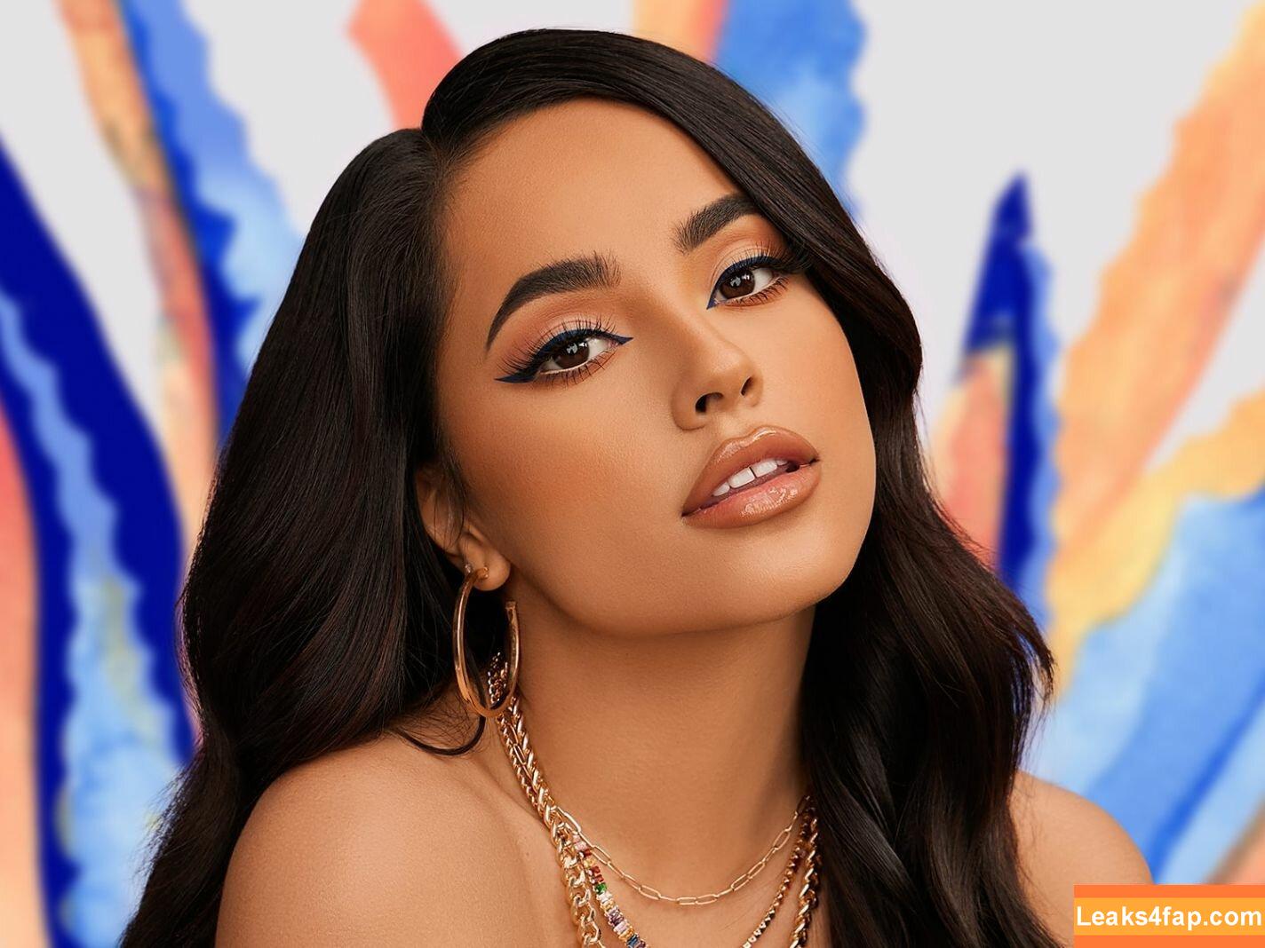 Becky G / Reggaeton singer / iambeckyg / missbeckyfeet leaked photo photo #0804