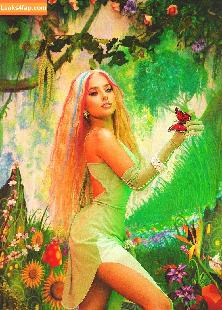 Becky G / Reggaeton singer / iambeckyg / missbeckyfeet leaked photo photo #0977
