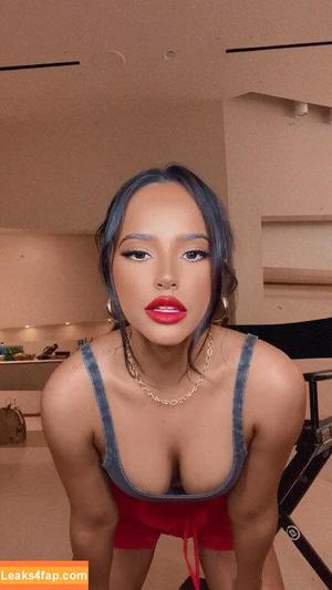 Becky G photo #0001