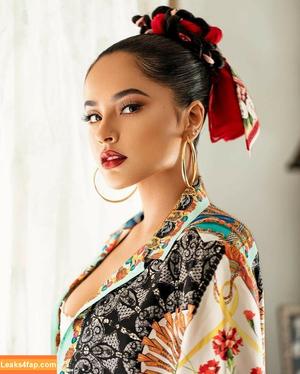 Becky G photo #0024