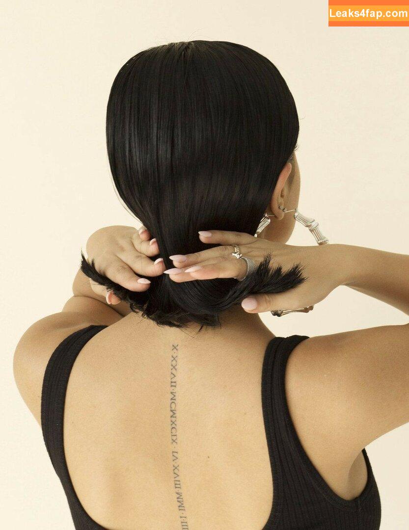 Becky G / Reggaeton singer / iambeckyg / missbeckyfeet leaked photo photo #1006