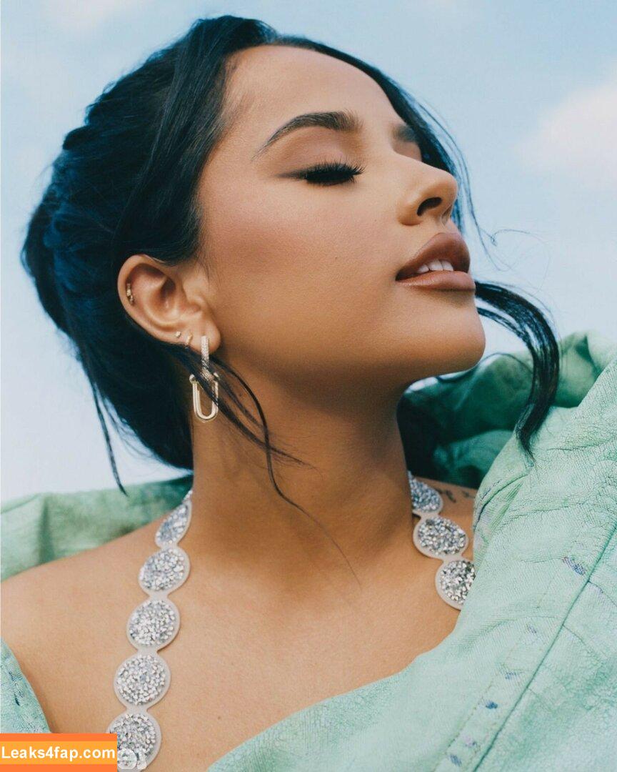 Becky G / Reggaeton singer / iambeckyg / missbeckyfeet leaked photo photo #1019