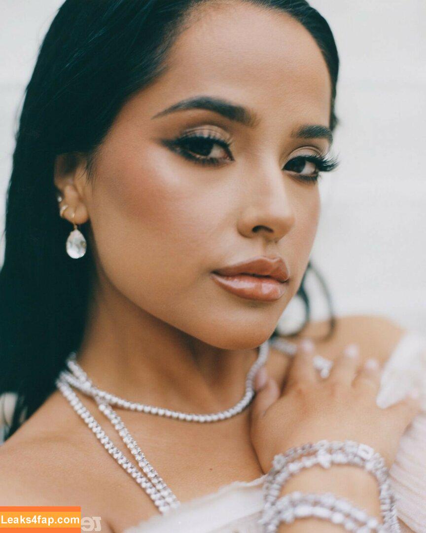 Becky G / Reggaeton singer / iambeckyg / missbeckyfeet leaked photo photo #1022