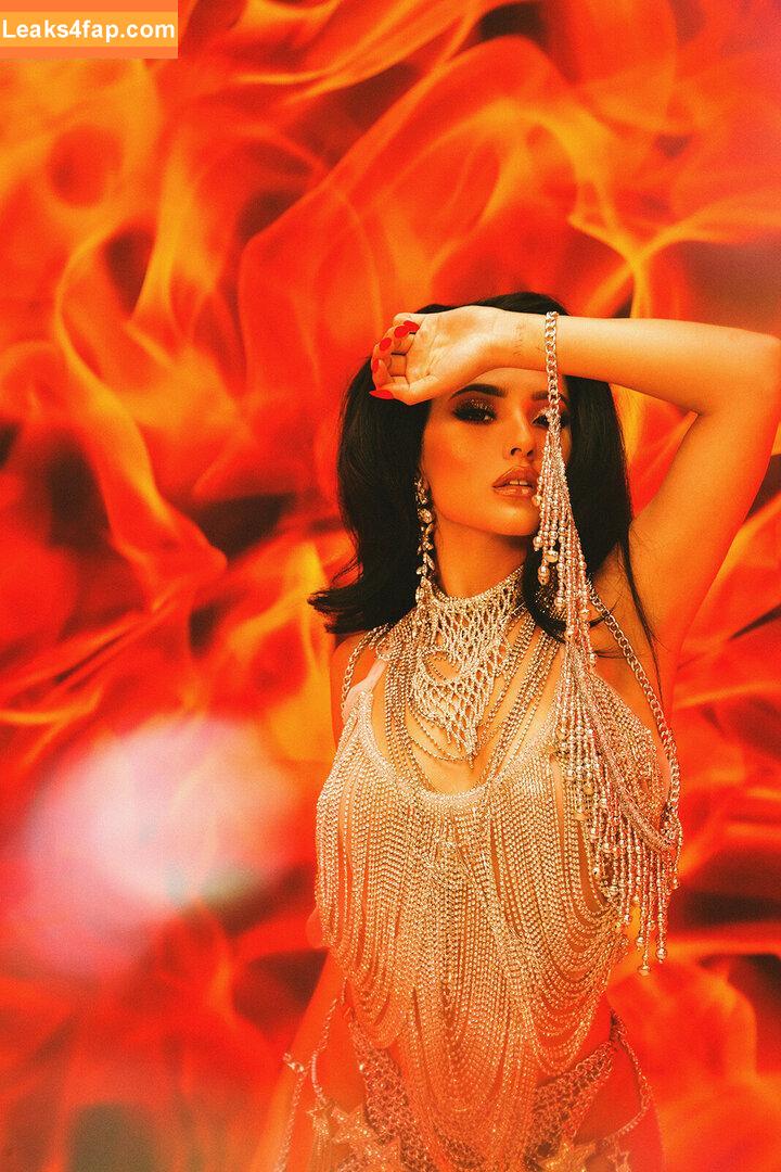 Becky G / Reggaeton singer / iambeckyg / missbeckyfeet leaked photo photo #1038