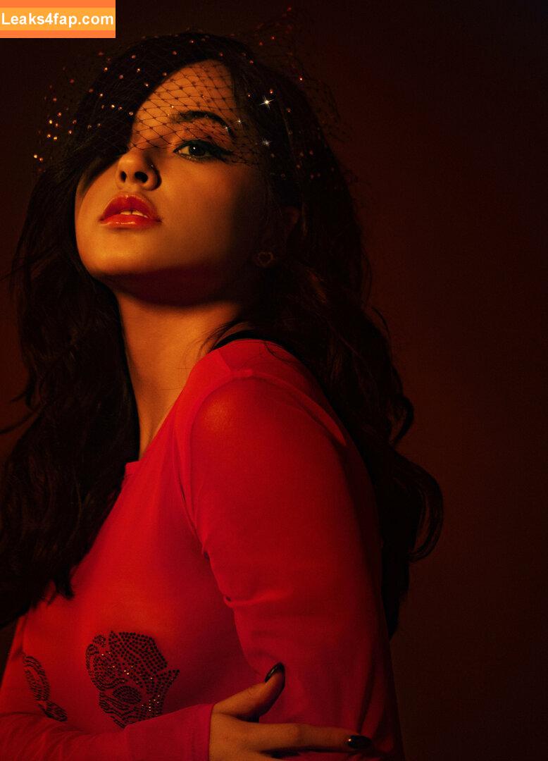 Becky G / Reggaeton singer / iambeckyg / missbeckyfeet leaked photo photo #1042