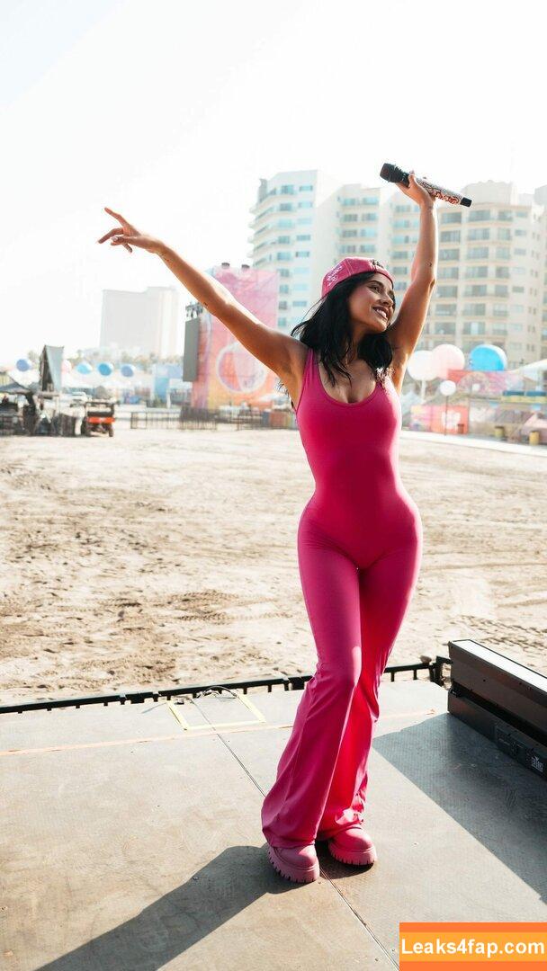 Becky G / Reggaeton singer / iambeckyg / missbeckyfeet leaked photo photo #1056