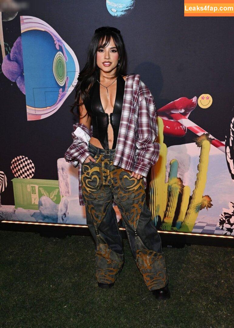 Becky G / Reggaeton singer / iambeckyg / missbeckyfeet leaked photo photo #1071