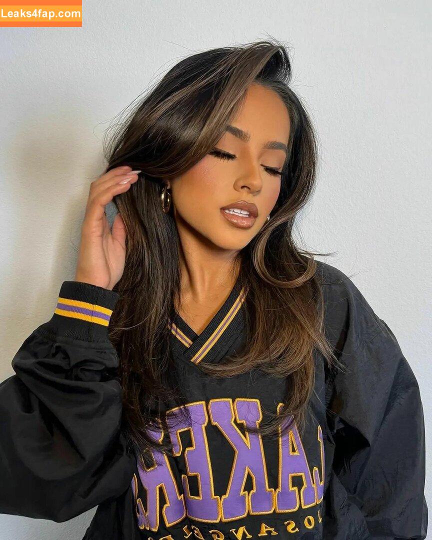 Becky G / Reggaeton singer / iambeckyg / missbeckyfeet leaked photo photo #1099