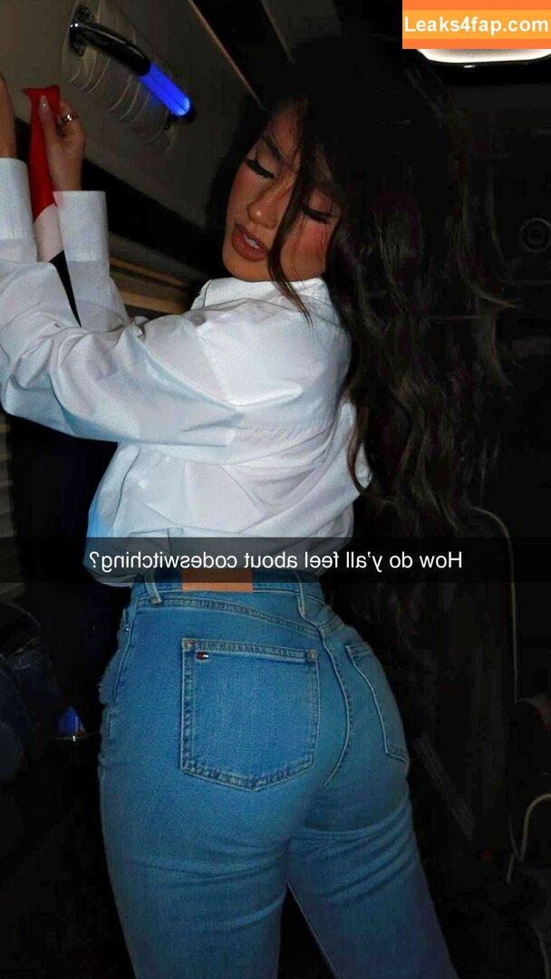 Becky G / Reggaeton singer / iambeckyg / missbeckyfeet leaked photo photo #1103