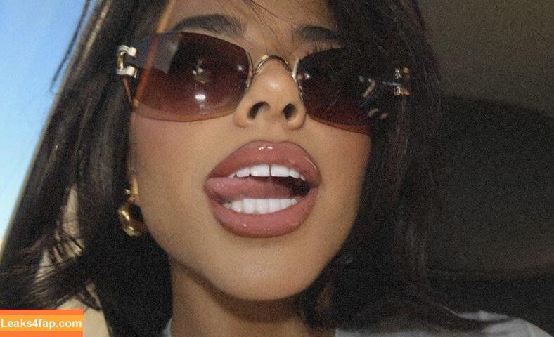Becky G / Reggaeton singer / iambeckyg / missbeckyfeet leaked photo photo #1109