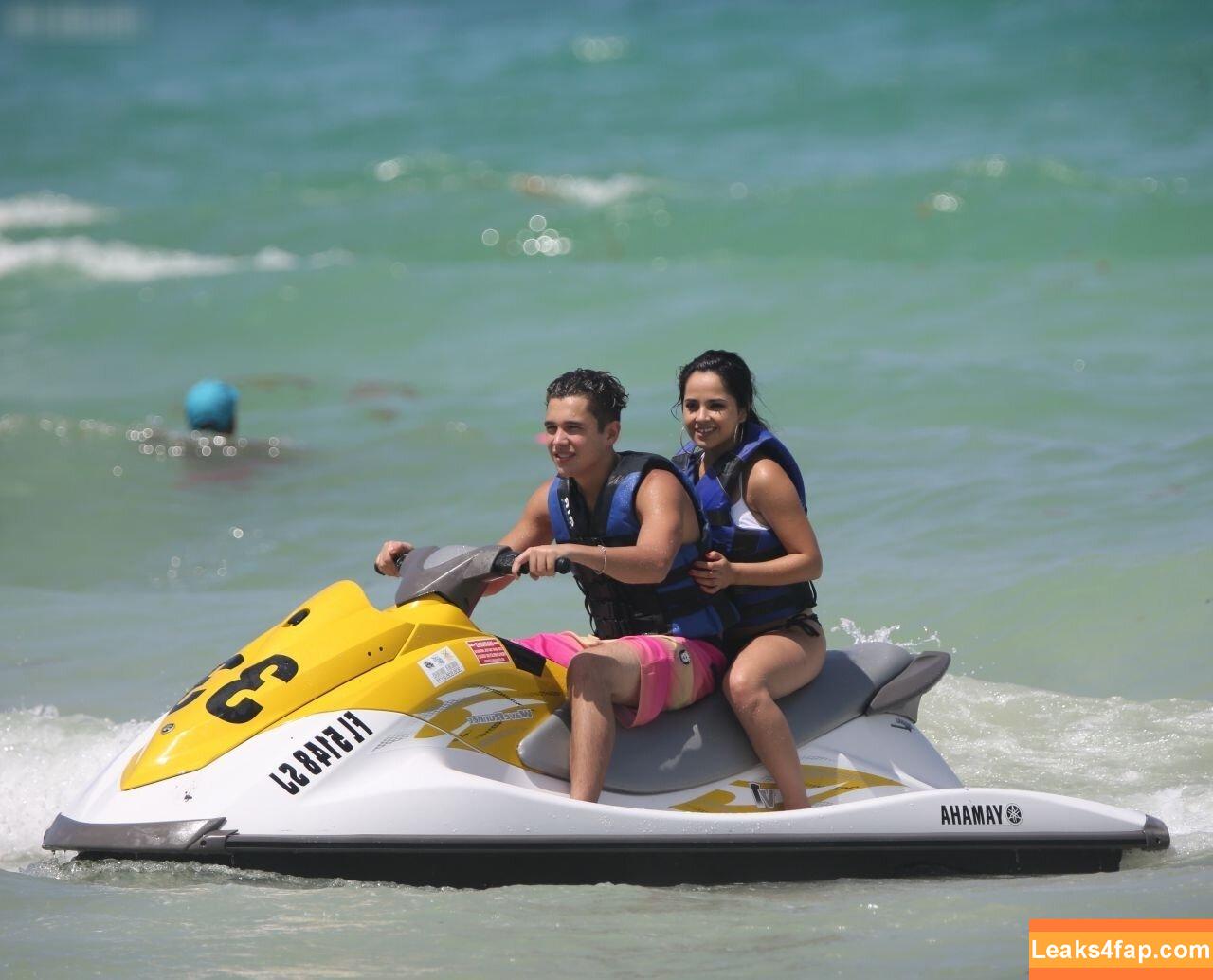 Becky G / Reggaeton singer / iambeckyg / missbeckyfeet leaked photo photo #1132