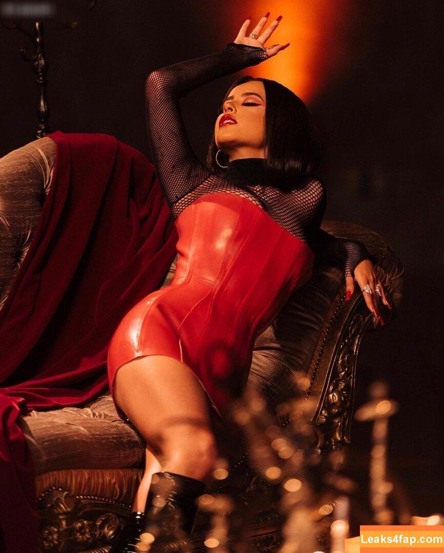 Becky G / Reggaeton singer / iambeckyg / missbeckyfeet leaked photo photo #1147