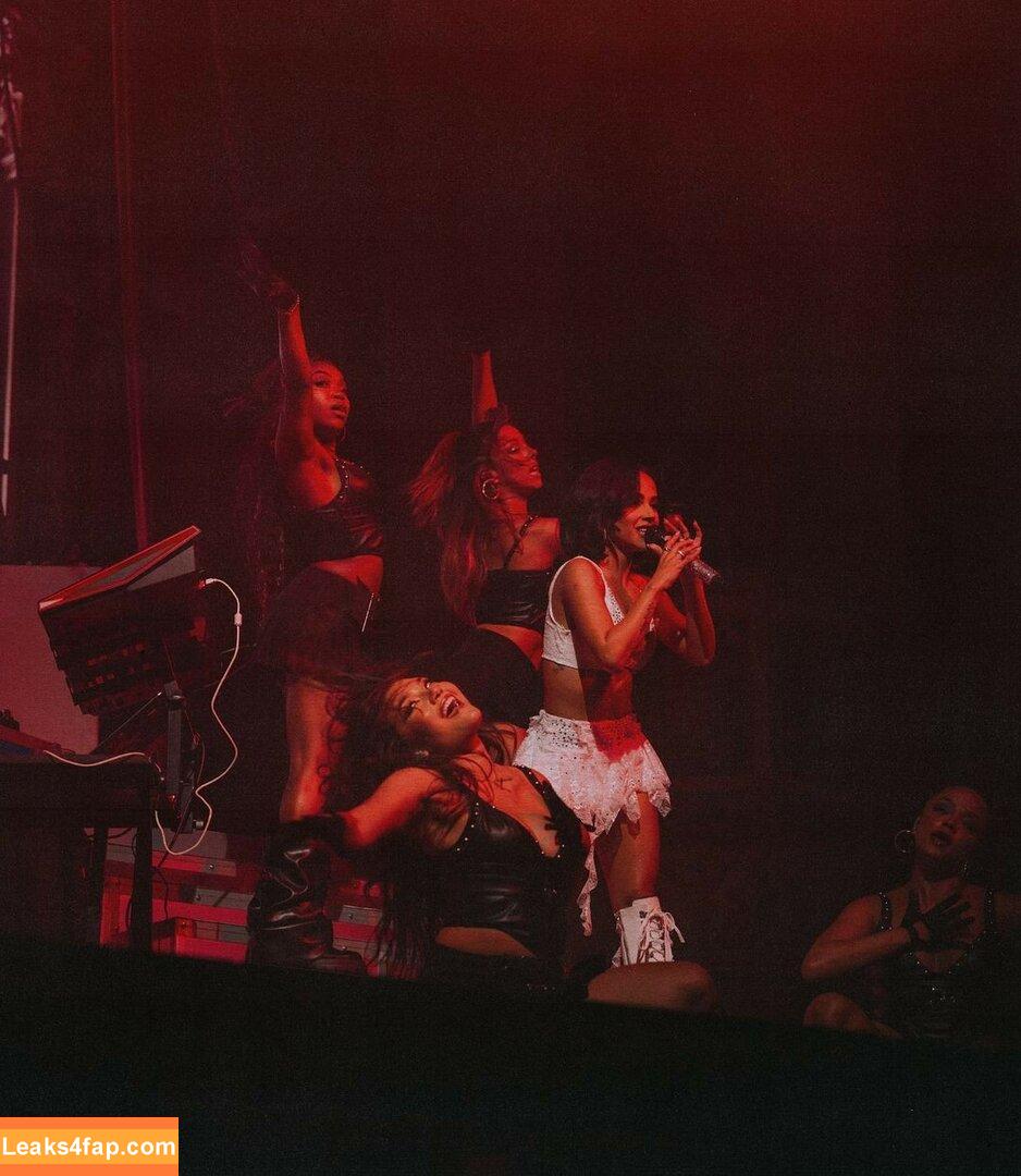 Becky G / Reggaeton singer / iambeckyg / missbeckyfeet leaked photo photo #1163