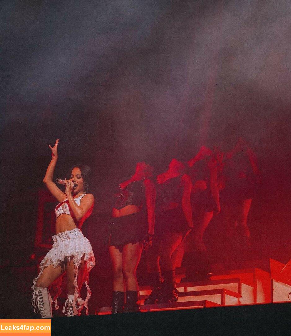 Becky G / Reggaeton singer / iambeckyg / missbeckyfeet leaked photo photo #1172