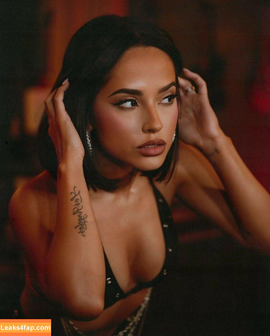 Becky G / Reggaeton singer / iambeckyg / missbeckyfeet leaked photo photo #1185