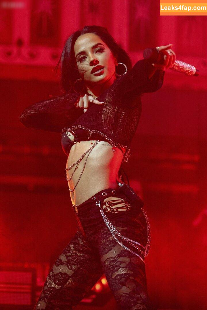 Becky G / Reggaeton singer / iambeckyg / missbeckyfeet leaked photo photo #1203