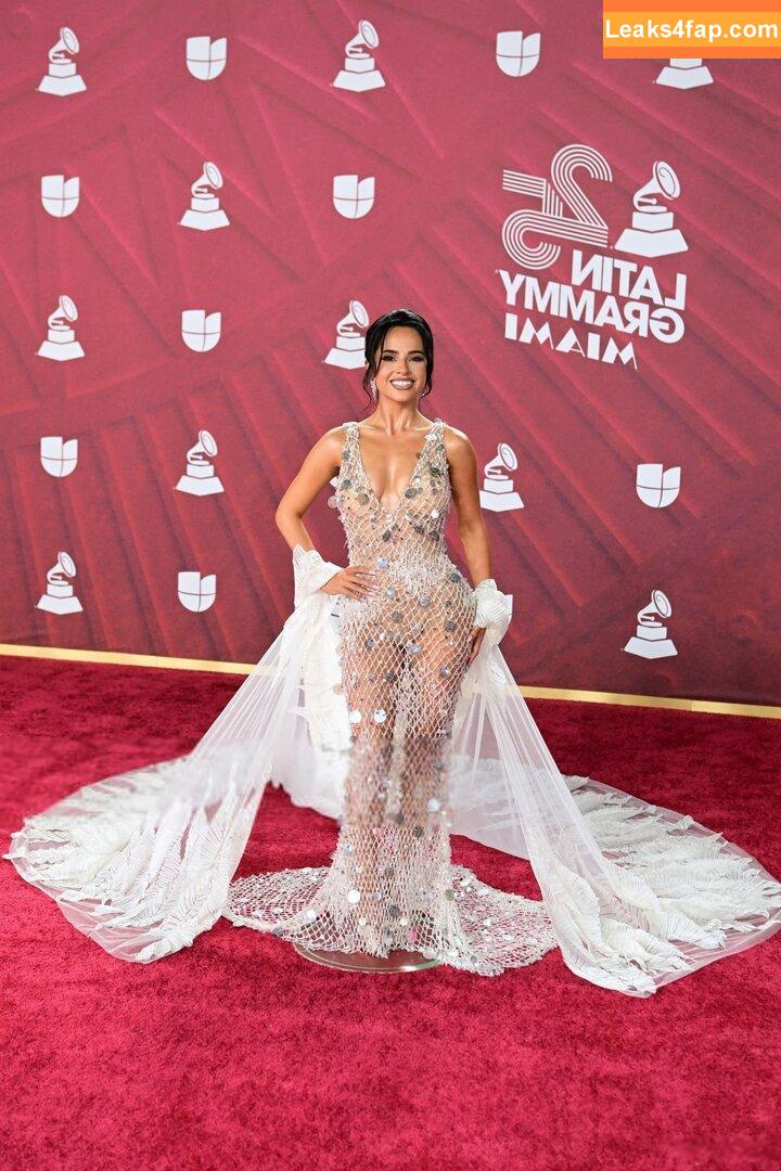 Becky G / Reggaeton singer / iambeckyg / missbeckyfeet leaked photo photo #1265
