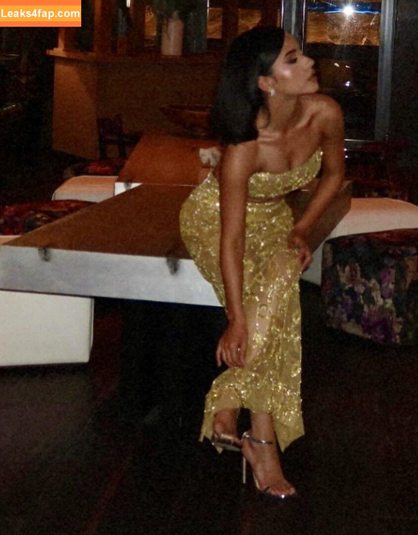 Becky G / Reggaeton singer / iambeckyg / missbeckyfeet leaked photo photo #1277