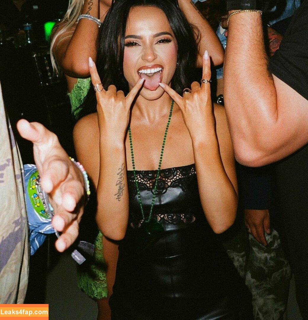 Becky G / Reggaeton singer / iambeckyg / missbeckyfeet leaked photo photo #1279