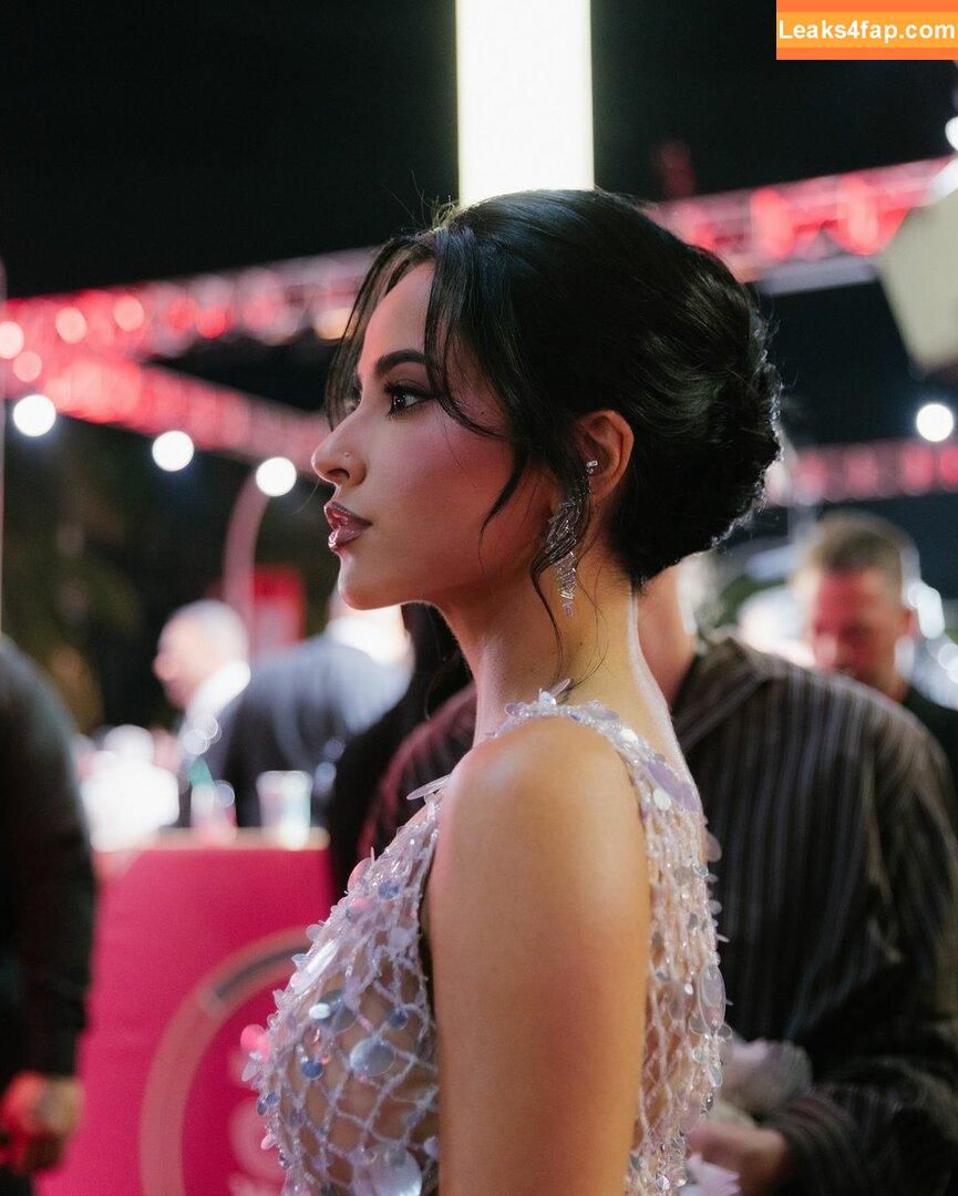 Becky G / Reggaeton singer / iambeckyg / missbeckyfeet leaked photo photo #1310
