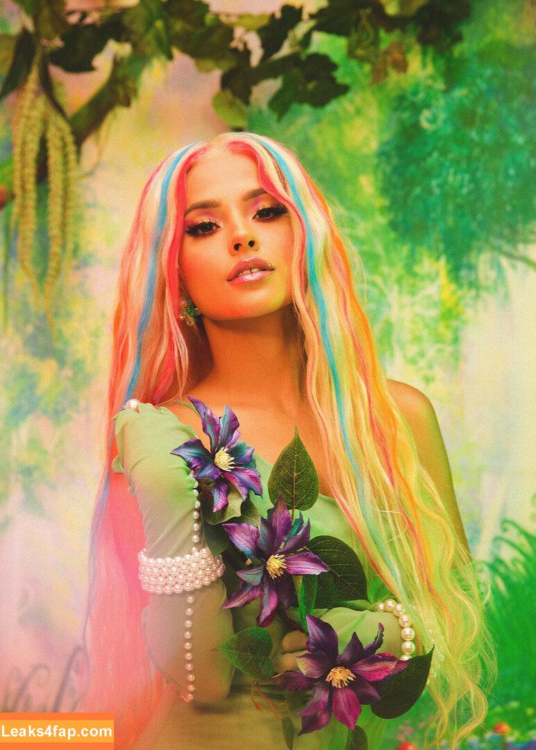 Becky G / Reggaeton singer / iambeckyg / missbeckyfeet leaked photo photo #1360