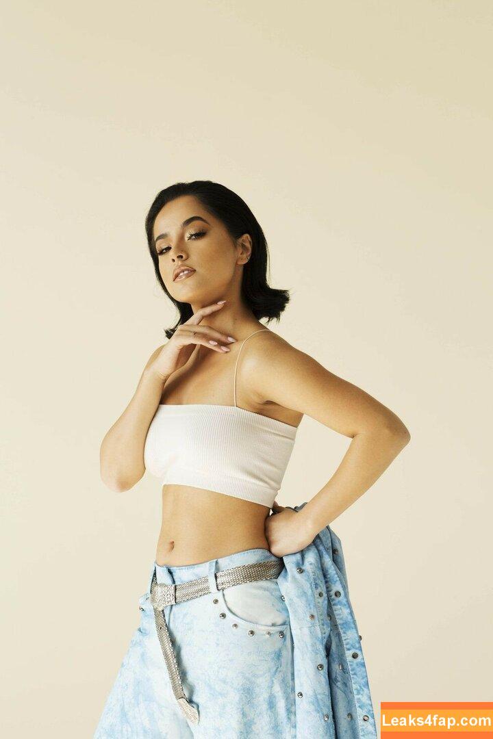 Becky G / Reggaeton singer / iambeckyg / missbeckyfeet leaked photo photo #1390