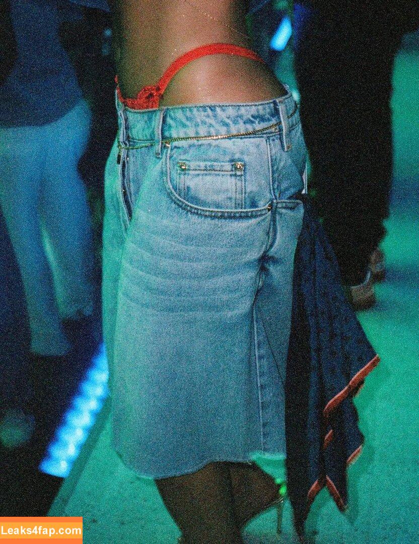 Becky G / Reggaeton singer / iambeckyg / missbeckyfeet leaked photo photo #1613