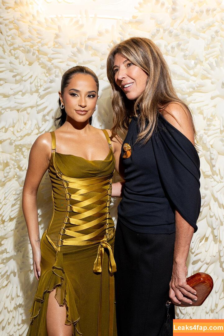 Becky G / Reggaeton singer / iambeckyg / missbeckyfeet слитое фото фото #1639